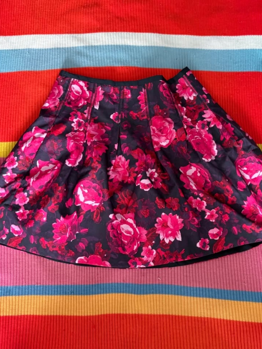 Rose Black Floral Midi Patterned Skirt
